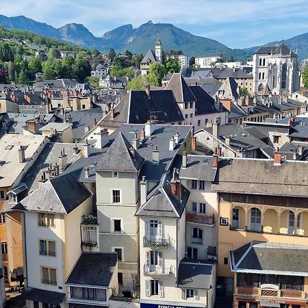 Logement Autour De Moi * * * * * シャンベリ エクステリア 写真