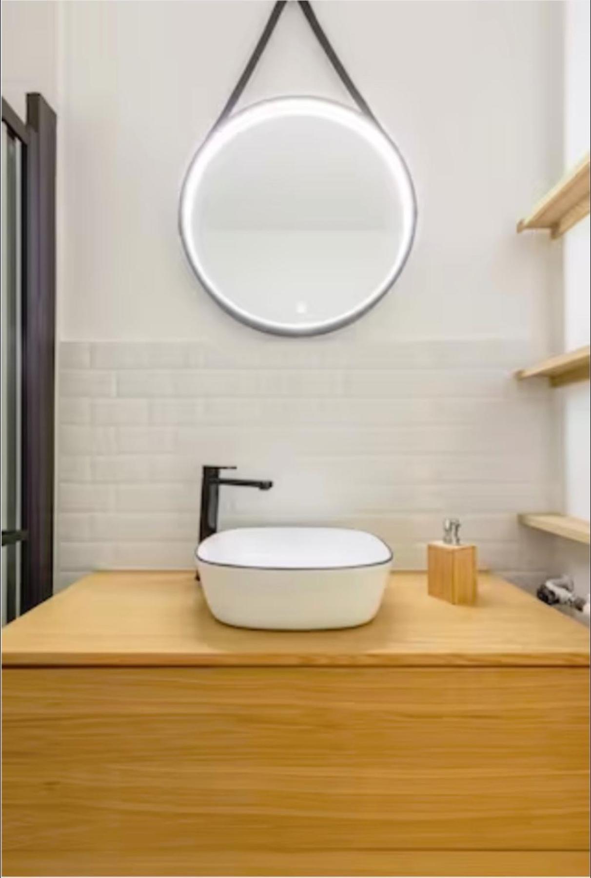 Logement Autour De Moi * * * * * シャンベリ エクステリア 写真